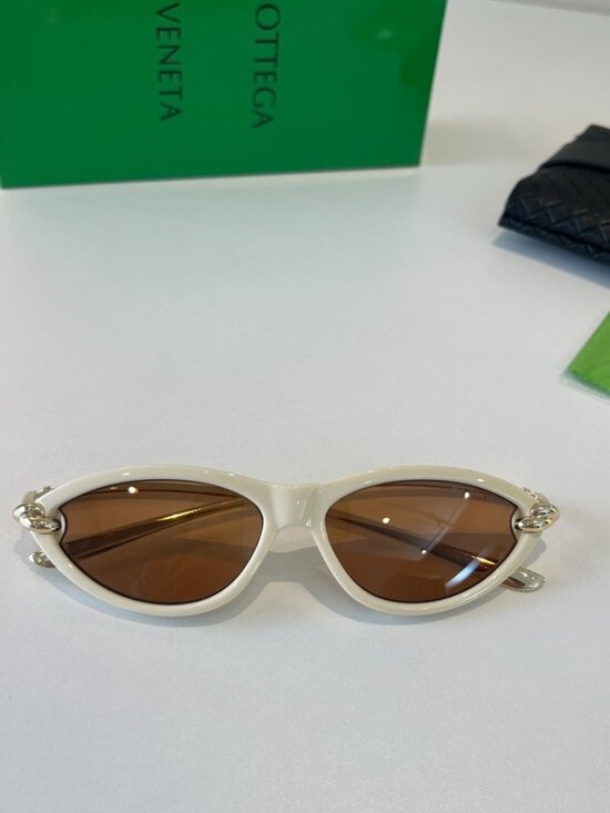 Bottega Veneta Cat Eye Sunglasses White Frame Gold Temples